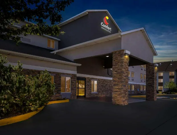 Comfort Inn & Suites Greeley hotel detail image 2