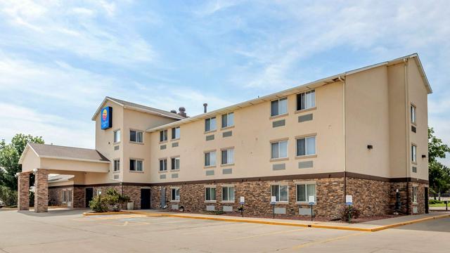 Comfort Inn & Suites Greeley hotel detail image 2