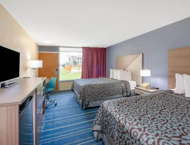 Days Inn by Wyndham Salem, Illinois hotel detail image 3