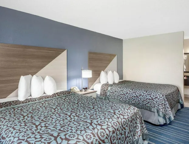 Days Inn by Wyndham Salem, Illinois hotel detail image 4