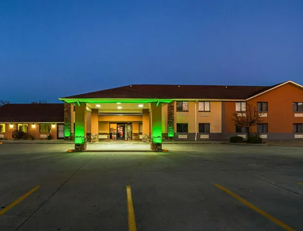 Quality Inn Carbondale University area hotel detail image 2