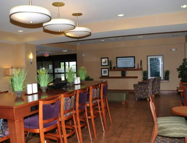 Hampton Inn Macomb hotel detail image 1