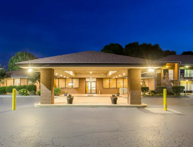 Quality Inn Mount Airy Mayberry hotel detail image 1