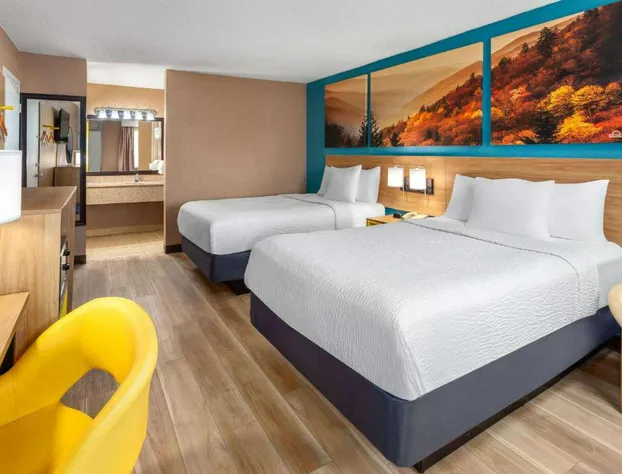 Days Inn by Wyndham Shelby hotel detail image 4