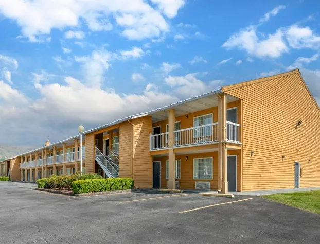 Quality Inn Andrews hotel detail image 2