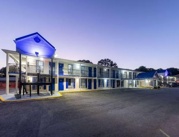 Days Inn by Wyndham Lincolnton hotel detail image 3