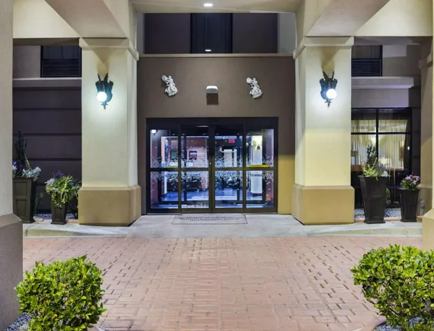 Hampton Inn Hinesville hotel detail image 2