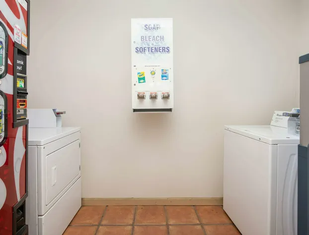 Days Inn by Wyndham Muscle Shoals Florence hotel detail image 3