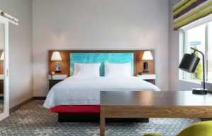 Hampton Inn by Hilton Clanton hotel hero