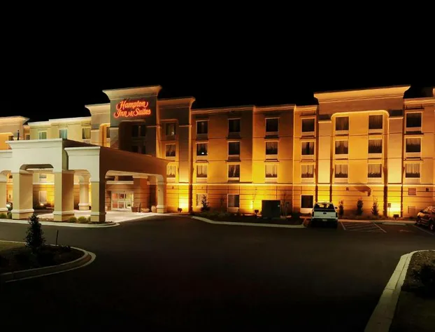 Hampton Inn Suites Scottsboro hotel detail image 3