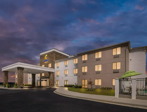 Comfort Suites Cullman I-65 Exit 310 hotel detail image 2