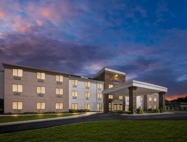 Comfort Suites Cullman I-65 Exit 310 hotel detail image 1