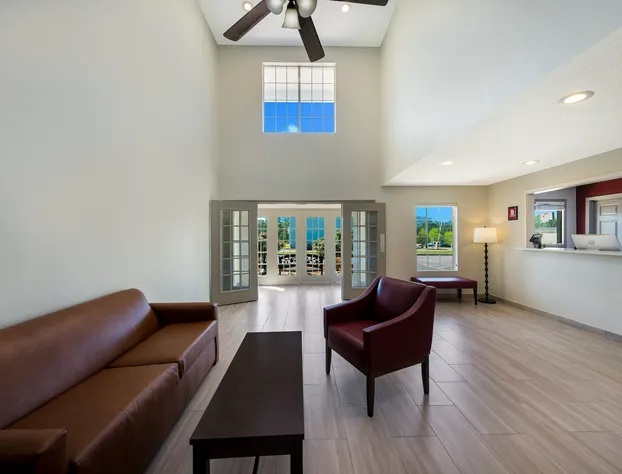 Red Roof Inn Jasper hotel detail image 3