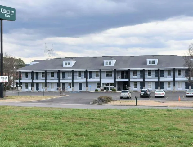 Quality Inn Scottsboro US/72 - Lake Guntersville Area hotel detail image 1
