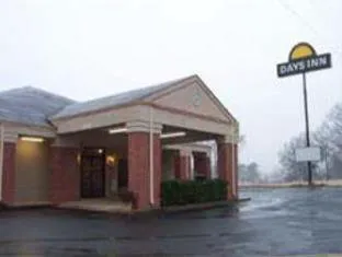 Days Inn by Wyndham Moulton hotel detail image 2