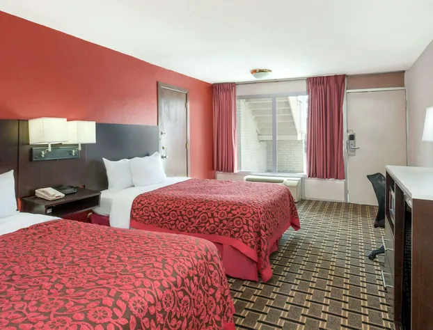 Days Inn by Wyndham Cullman hotel detail image 4