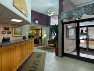 Days Inn by Wyndham Gillette hotel detail image 2