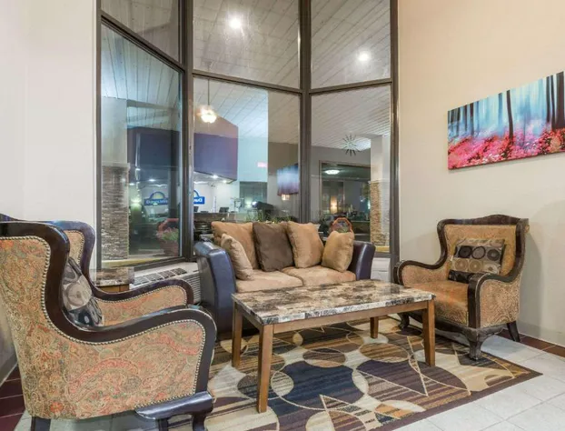 Days Inn by Wyndham Gillette hotel detail image 3