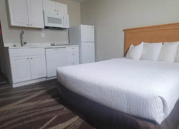 Days Inn by Wyndham Gillette hotel detail image 3