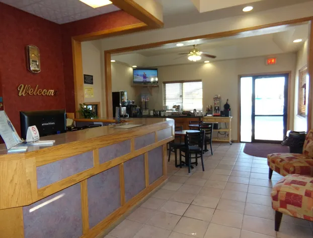 Super 8 by Wyndham Gillette hotel detail image 2