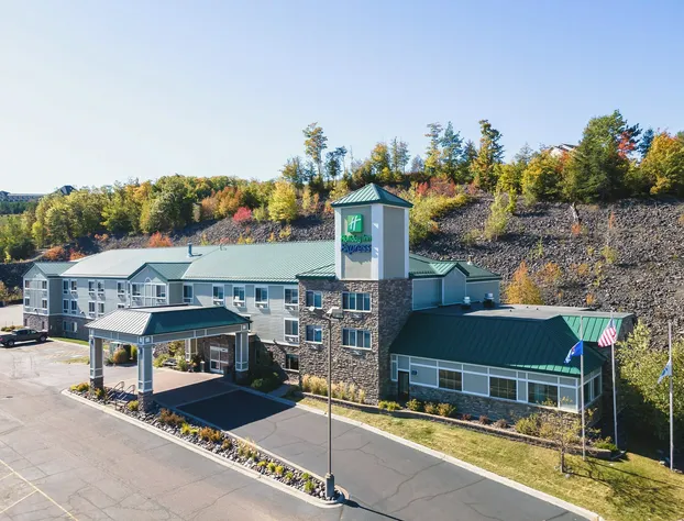 Holiday Inn Express Houghton-Keweenaw by IHG hotel detail image 1