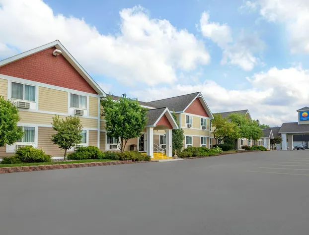 Comfort Inn Iron Mountain North hotel detail image 2