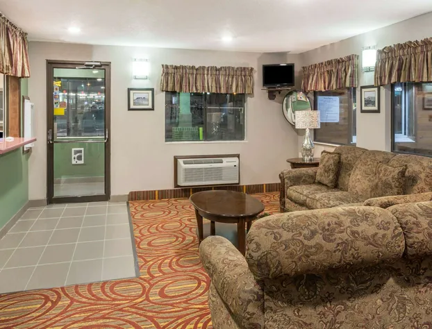 Super 8 by Wyndham Rock Springs hotel detail image 3