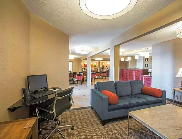 Quality Inn & Suites Boonville - Columbia hotel detail image 1