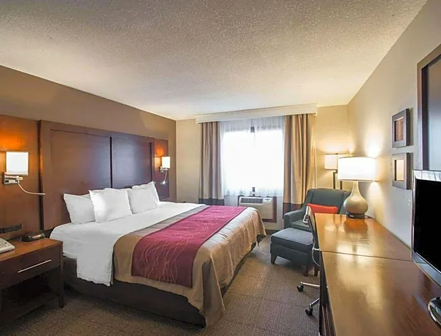 Quality Inn & Suites Boonville - Columbia hotel detail image 4