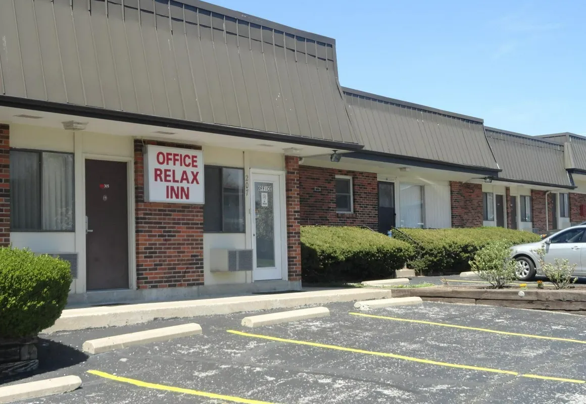 Relax Inn hotel hero