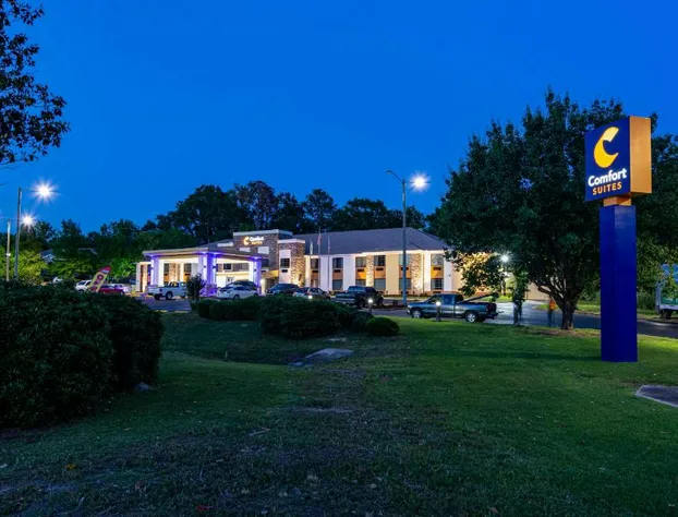 Comfort Suites Eufaula North hotel detail image 2