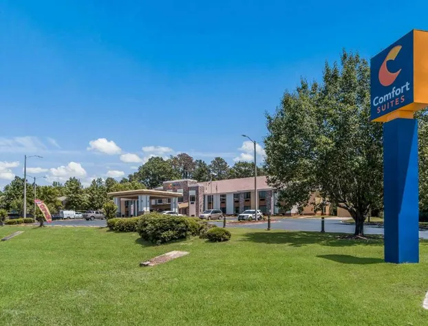 Comfort Suites Eufaula North hotel detail image 3