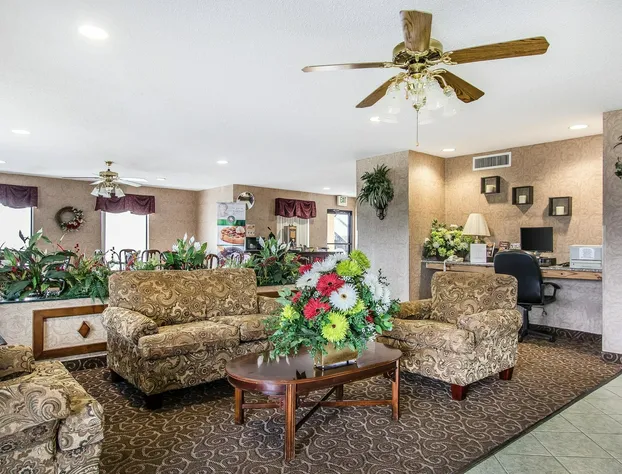 Quality Inn Andalusia hotel detail image 4