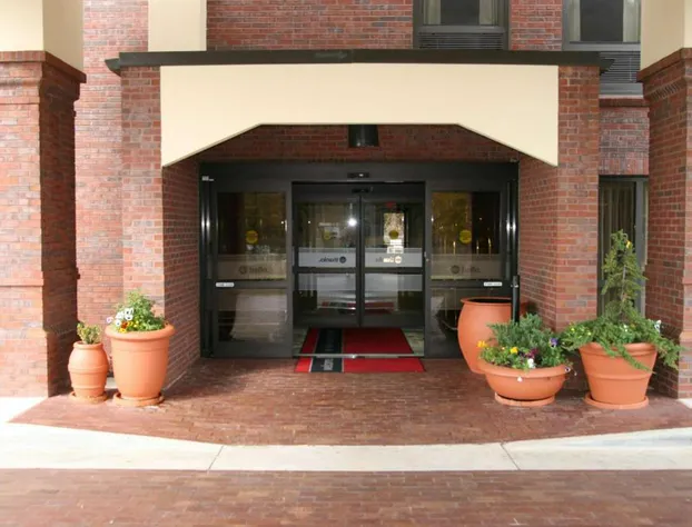 Hampton Inn Greenville hotel detail image 1