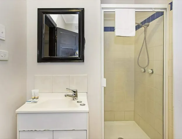 Econo Lodge hotel detail image 2