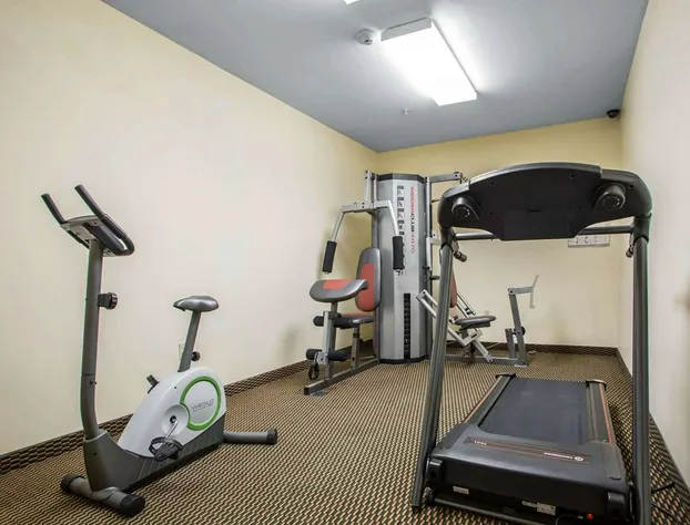 Econo Lodge hotel detail image 4