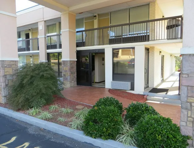 Knights Inn Newport hotel detail image 2