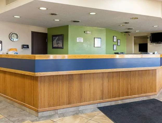 Quality Inn Newport hotel detail image 4