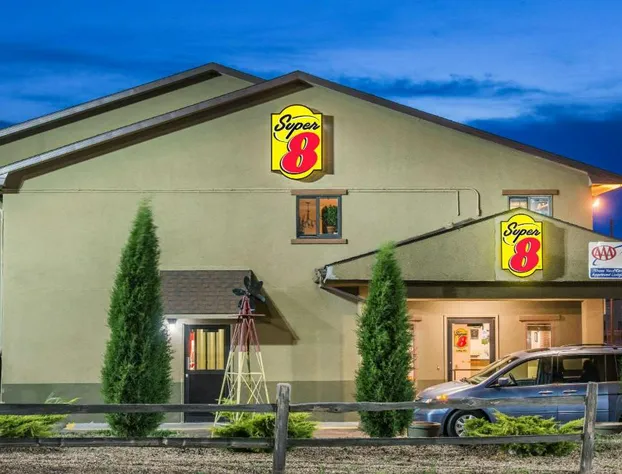 Super 8 by Wyndham Colby hotel detail image 1