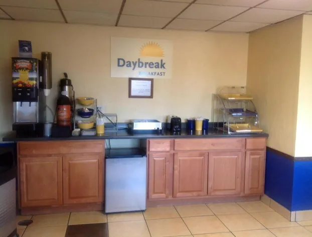 Days Inn by Wyndham Great Bend hotel detail image 2