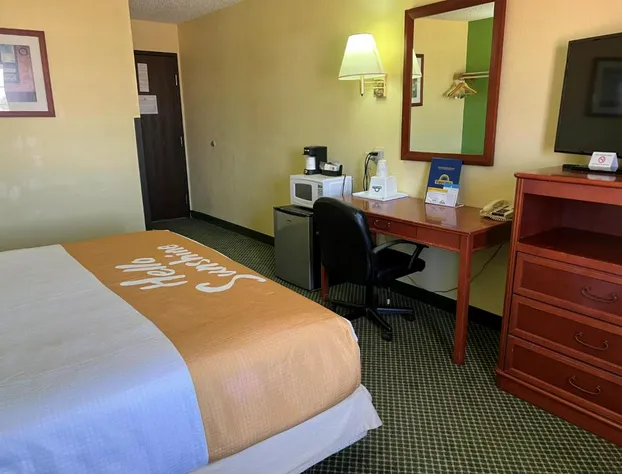 Days Inn by Wyndham Great Bend hotel detail image 4