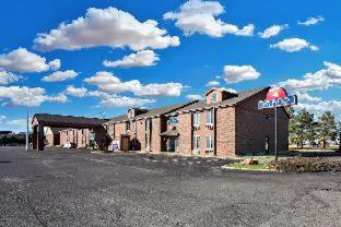 Coratel Inn & Suites By Jasper Newton hotel hero