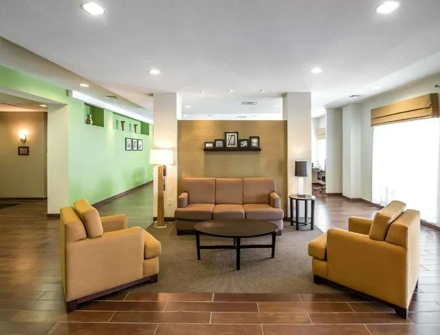 Sleep Inn And Suites Haysville hotel detail image 2