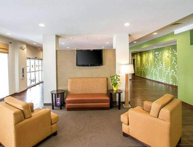 Sleep Inn And Suites Haysville hotel detail image 4