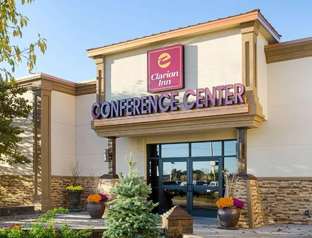 Clarion Inn Garden City hotel detail image 2