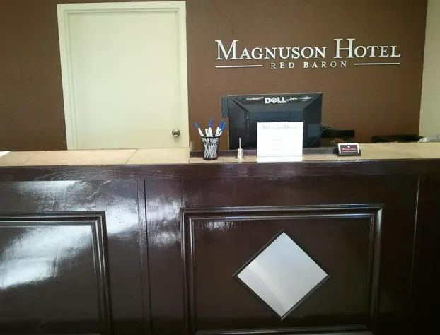 Magnuson Hotel Red Baron hotel detail image 2