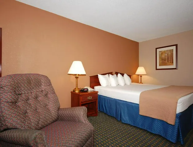 Magnuson Hotel Red Baron hotel detail image 4