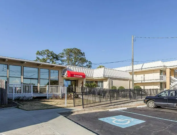 Econo Lodge Thomasville hotel detail image 2