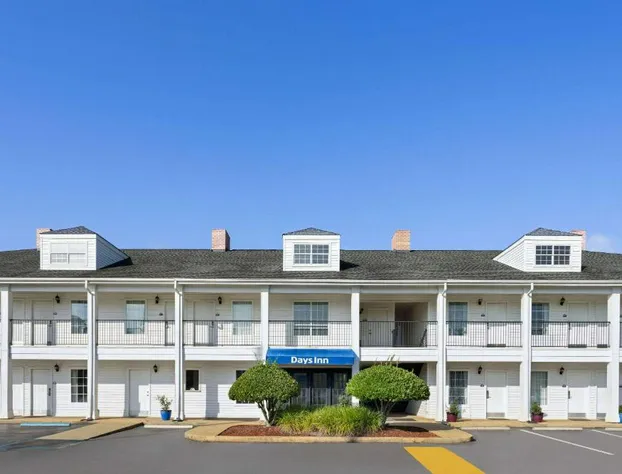 Days Inn by Wyndham Americus hotel detail image 2