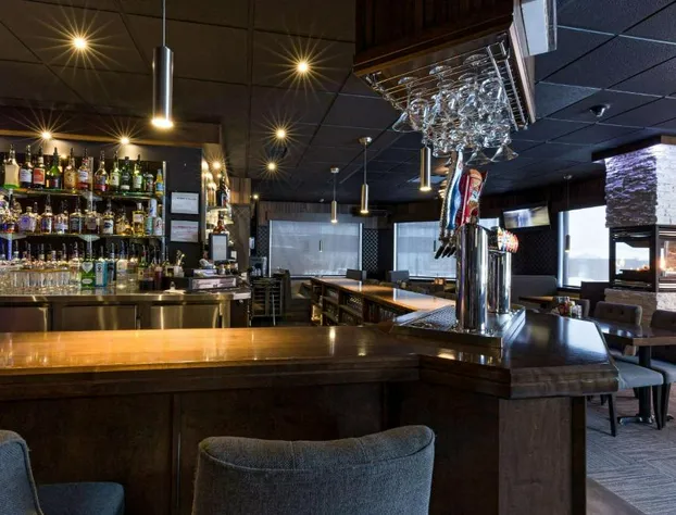 Quality Inn & Suites hotel detail image 2